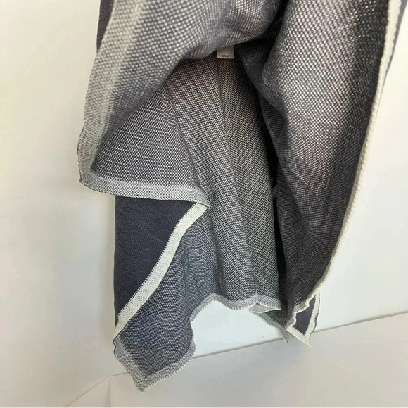 Save the Ocean Sustainable Pullover Poncho Gray Colorblocked Lightweight Warm - Picture 6 of 7